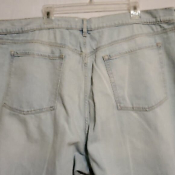 Old Navy Curvy O.G. Straight Jeans Size 28 Light Blue 99% Cotton New - Picture 6 of 7